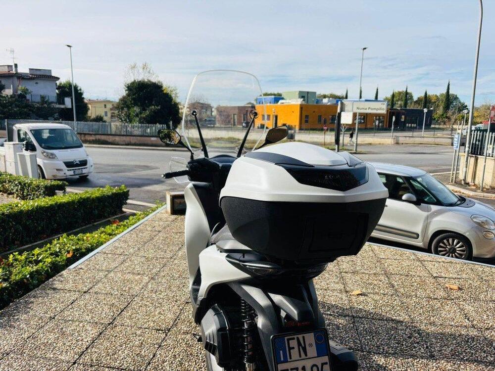 Honda SH 150i (2024 - 25) (8)