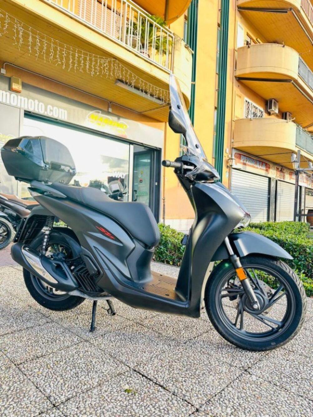 Honda SH 125i Sport (2022 - 23) (9)