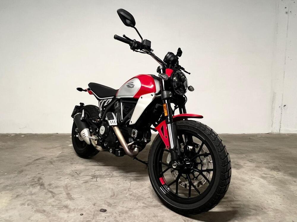 Ducati Scrambler 800 Icon (2023 - 25) (2)