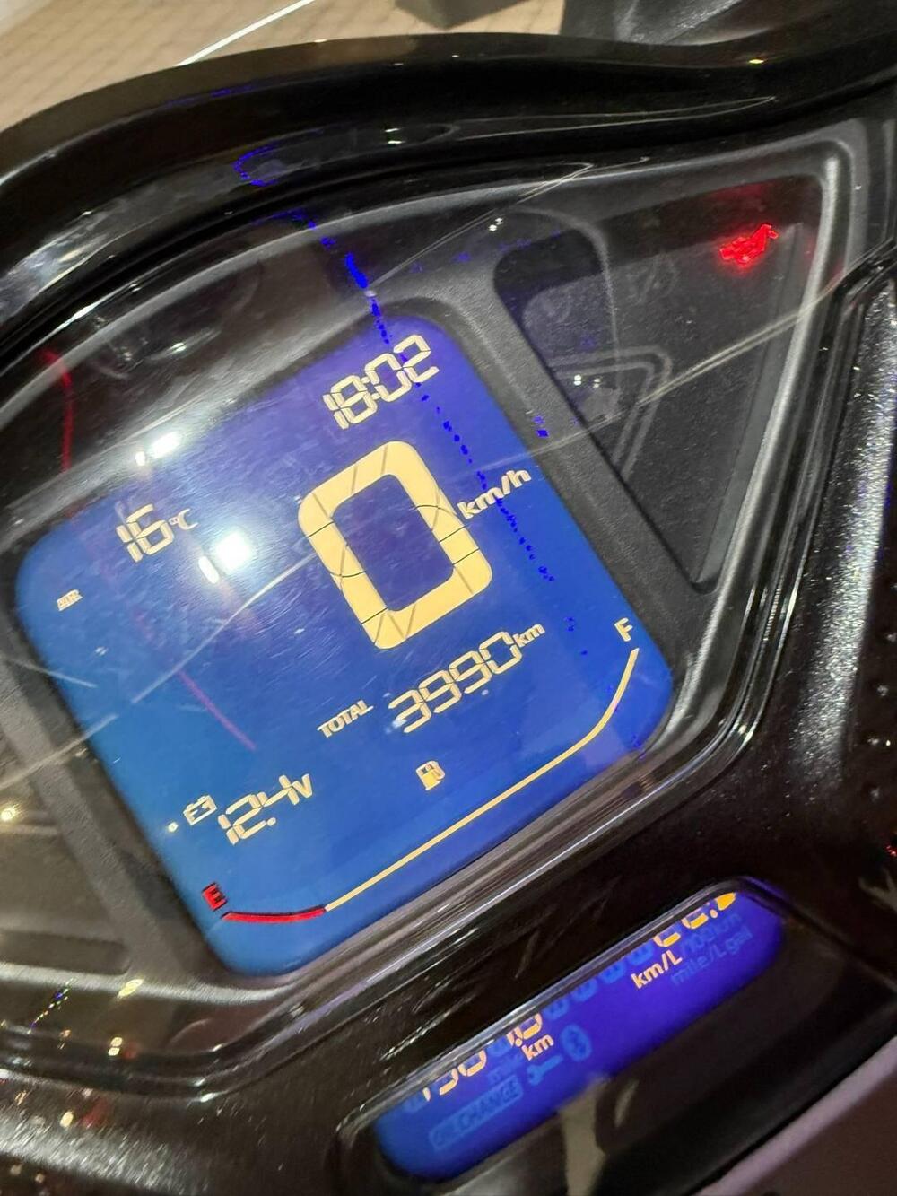 Honda SH 350 (2021 - 24) (4)