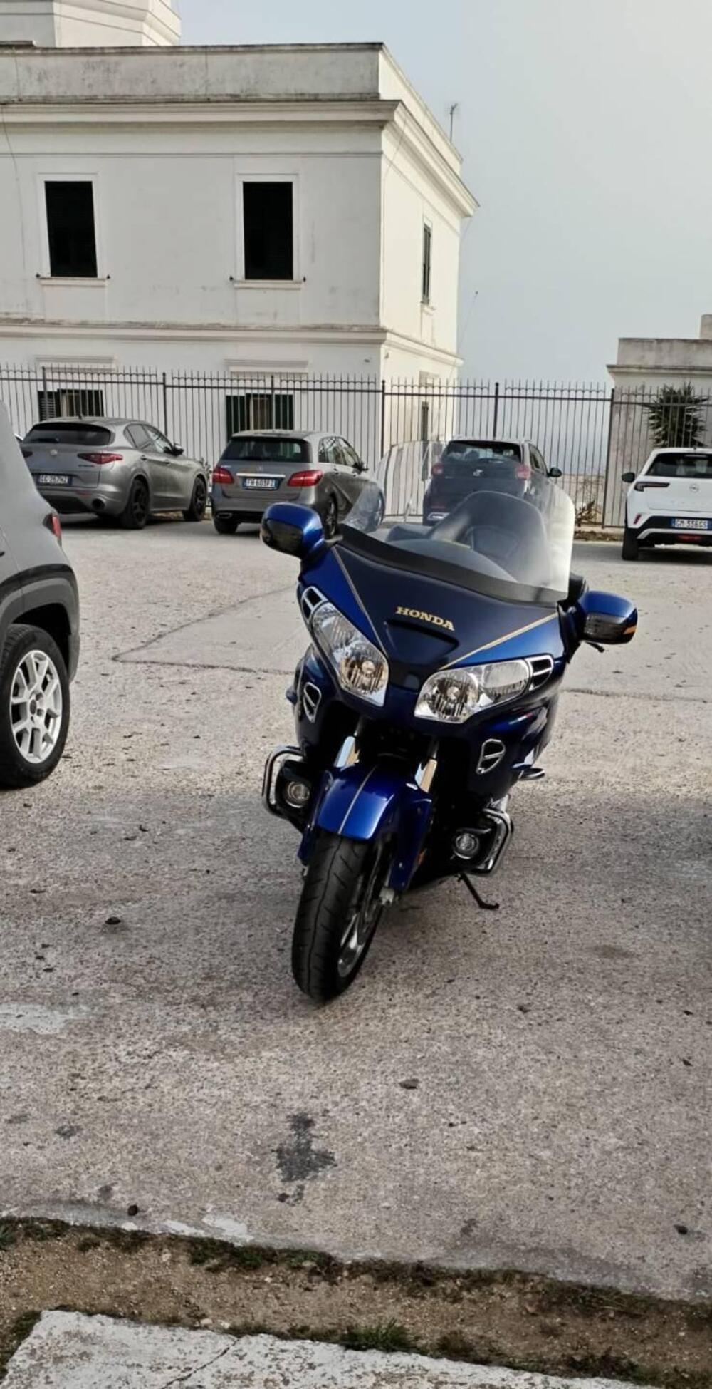 Honda GL 1800 Gold Wing (2000 - 05)