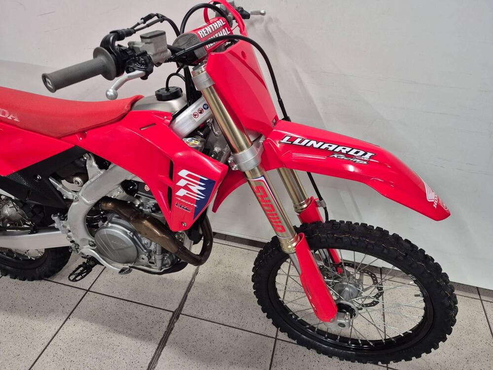 Honda CRF 450 R (2025) (2)