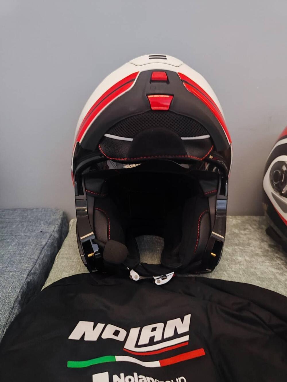 CASCHI NOLAN 50 ANNIVERSARIO CON B902 R SERIES COM (3)