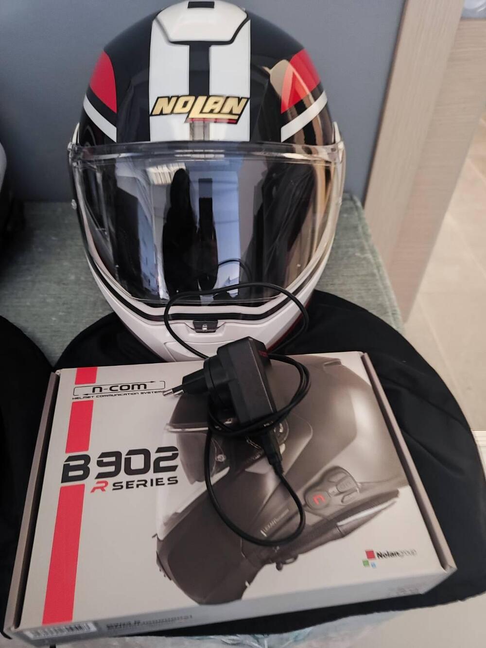 CASCHI NOLAN 50 ANNIVERSARIO CON B902 R SERIES COM (8)