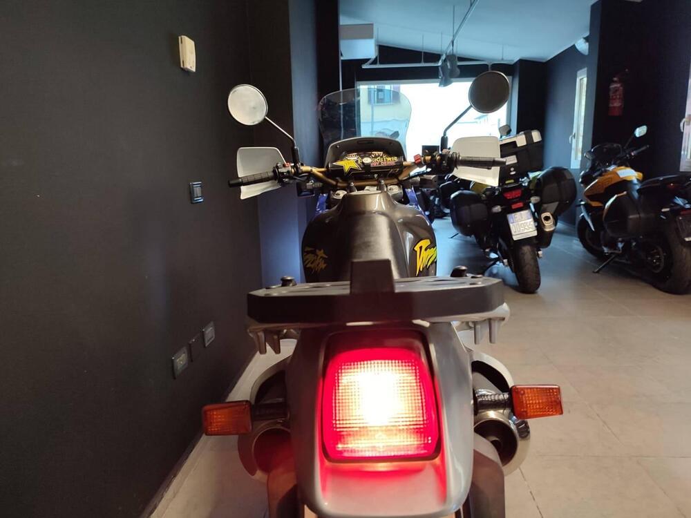 Honda NX 650 Dominator (1996 - 02) (4)