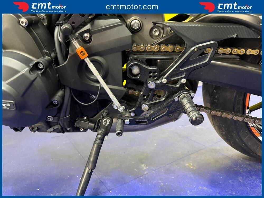 Yamaha MT-09 (2013 - 15) (8)