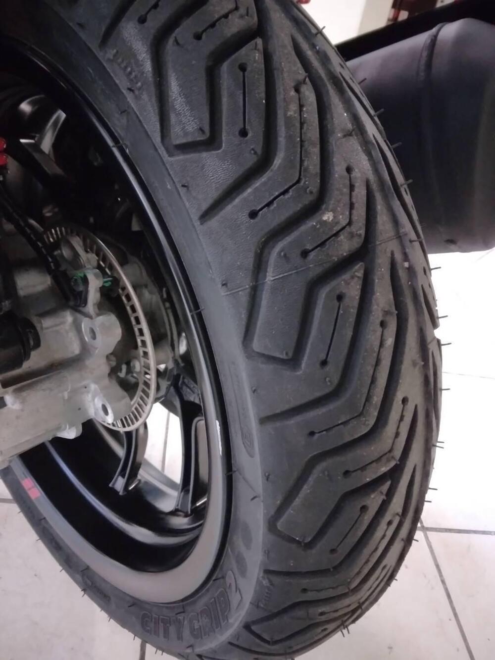 Piaggio Medley 125 S ABS (2021 - 24) (7)