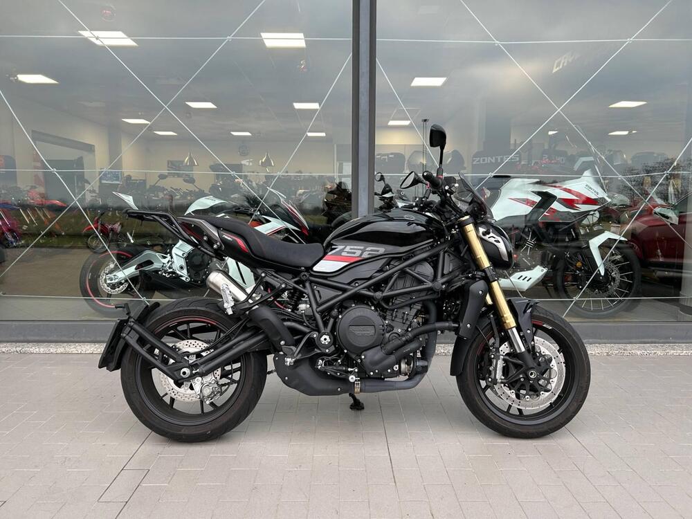 Benelli 752 S (2022 - 25) (2)