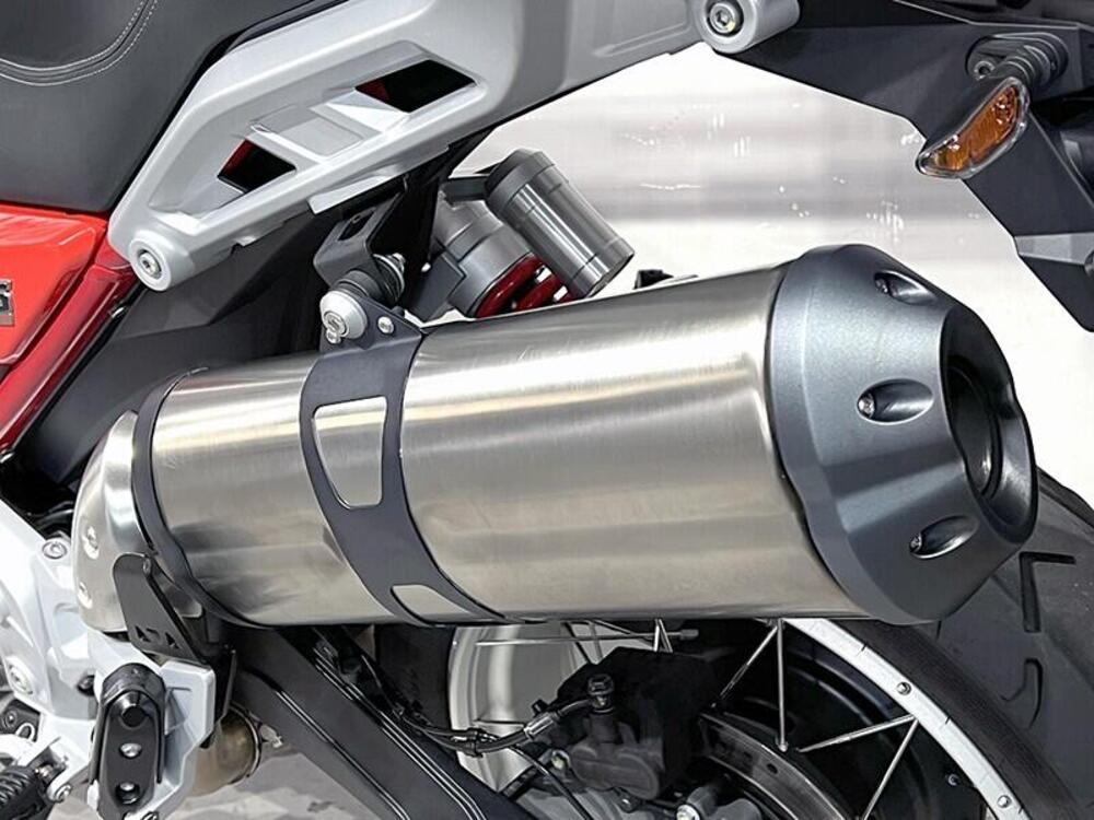 Moto Guzzi V85 TT (2024 - 25) (5)