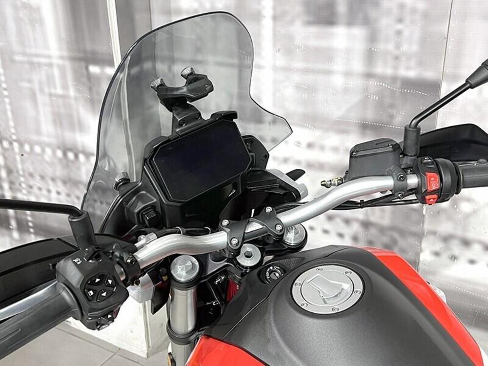 Moto Guzzi V85 TT (2024 - 25) (6)