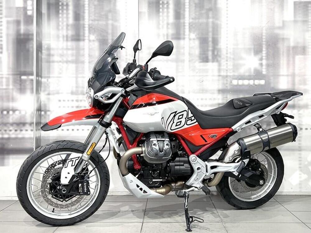 Moto Guzzi V85 TT (2024 - 25) (7)