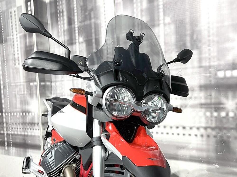 Moto Guzzi V85 TT (2024 - 25) (9)