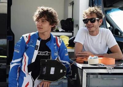 Kimi Antonelli su Valentino Rossi: “Per me è un’ispirazione. È un privilegio avere un rapporto così con una leggenda del motorsport”