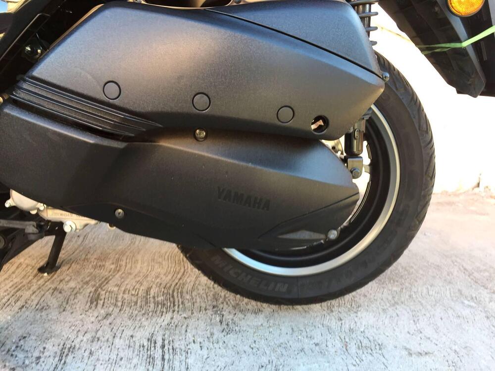 Yamaha X-Max 300 Tech Max (2021 - 24) (19)