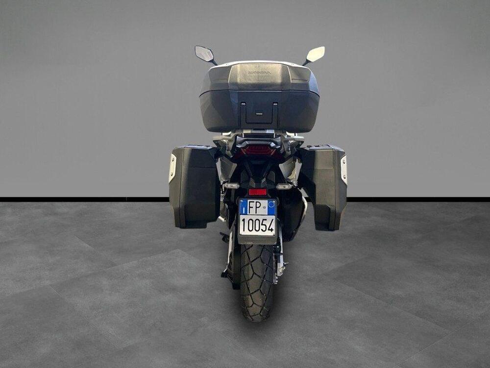 Honda X-ADV 750 DCT Travel (2021 - 24) (4)