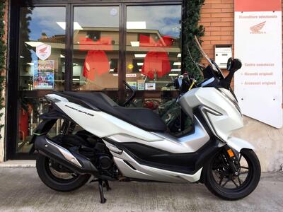 Honda Forza 300 ABS (2018 - 20) usata