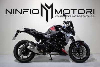Bmw F 900 R (2021 - 24) usata