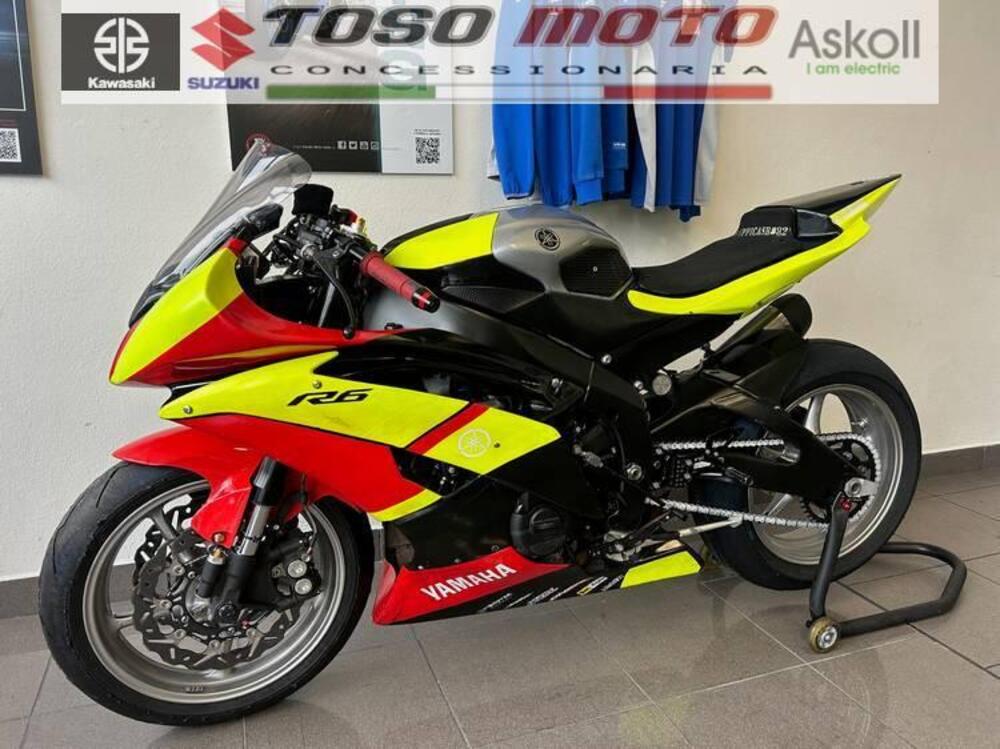 Yamaha YZF R6 (2008 - 09) (6)