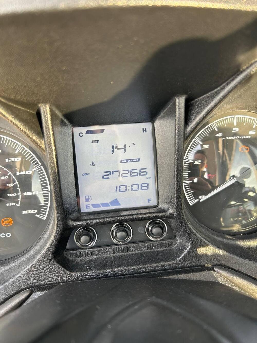 Kymco X-Town 300i (2021 - 24) (4)