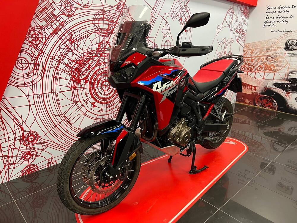 Honda Africa Twin CRF 1100L ES DCT (2024 - 25) (5)