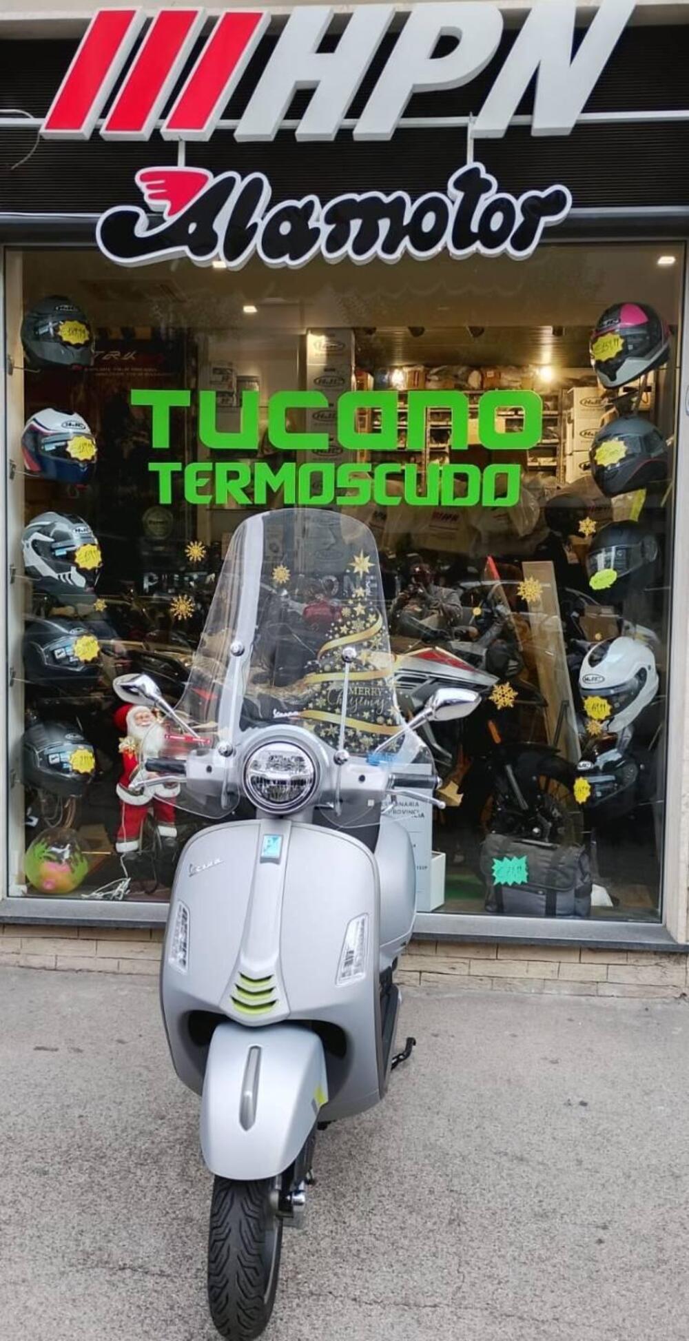 Vespa GTS 300 Super Tech (2023 - 24)