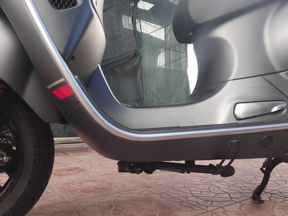 Vespa GTS 300 Super Sport (2023 - 24) (3)