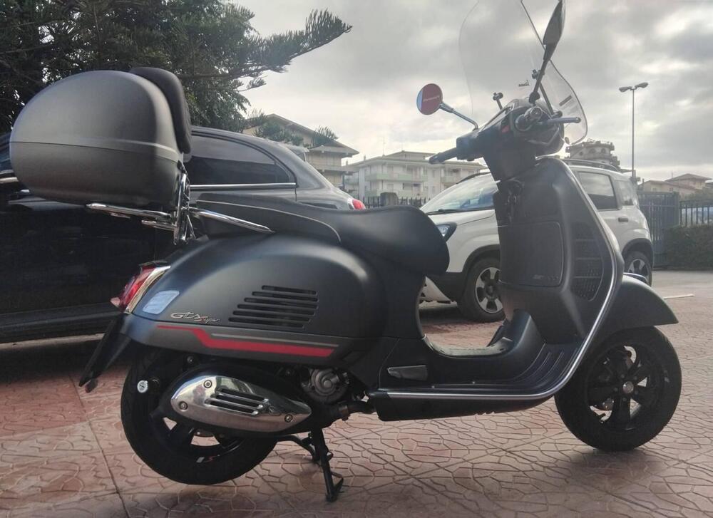 Vespa GTS 300 Super Sport (2023 - 24) (6)