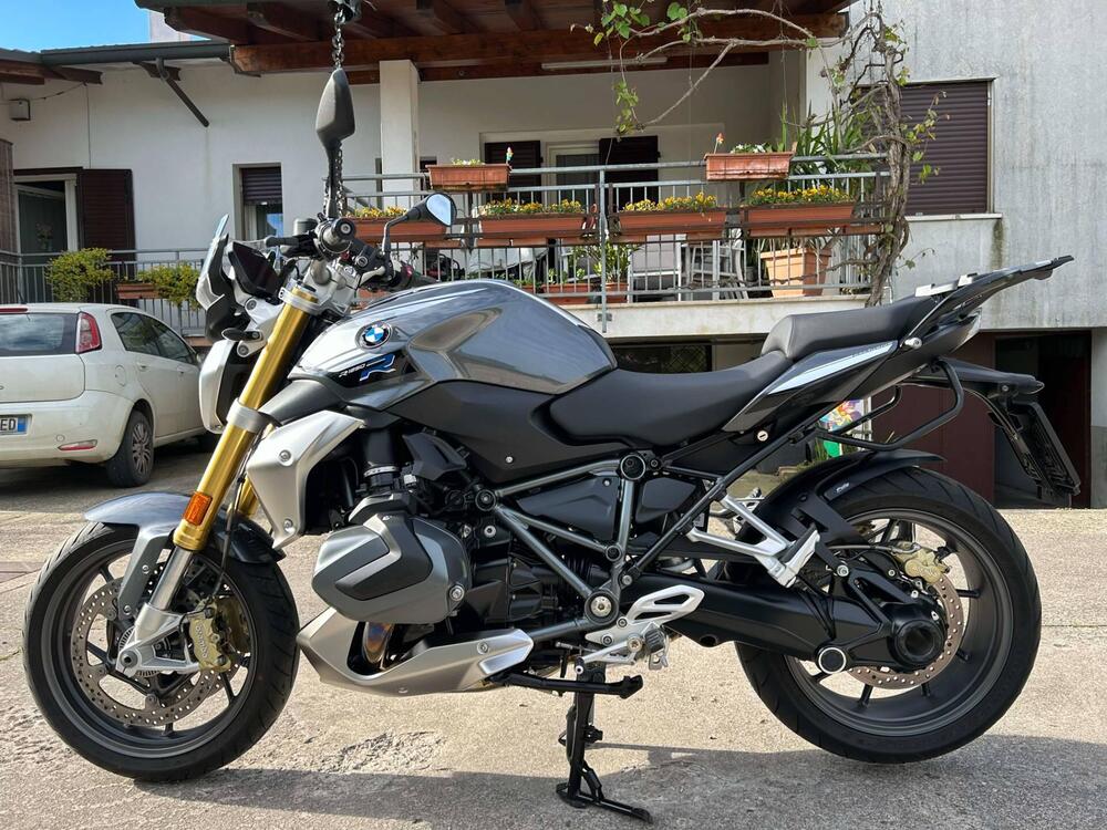 Bmw R 1250 R (2021 - 25) (5)
