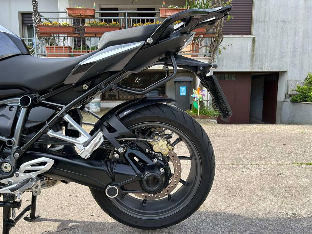 Bmw R 1250 R (2021 - 25) (8)