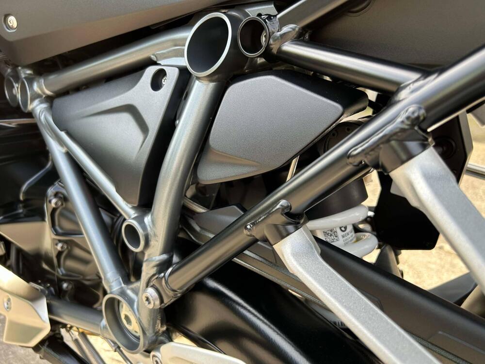 Bmw R 1250 R (2021 - 25) (17)