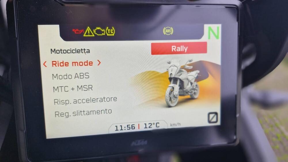 KTM 1290 Super Adventure S (2022 - 25) (11)