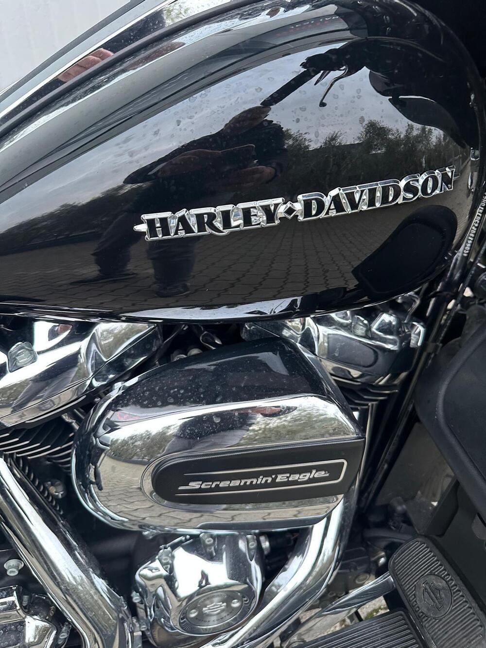 Harley-Davidson 107 Electra Glide Ultra Limited (2017 - 18) - FLHTK (8)