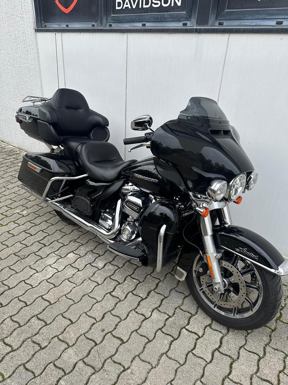 Harley-Davidson 107 Electra Glide Ultra Limited (2017 - 18) - FLHTK (6)