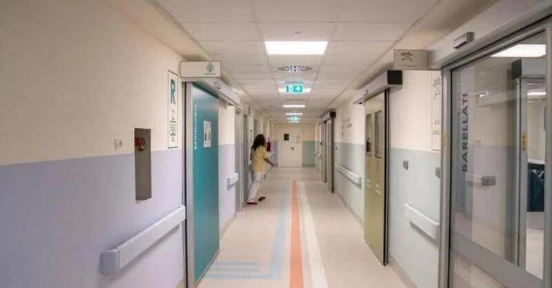 Errore dopo la tragedia: due giovani motociclisti scambiati in ospedale