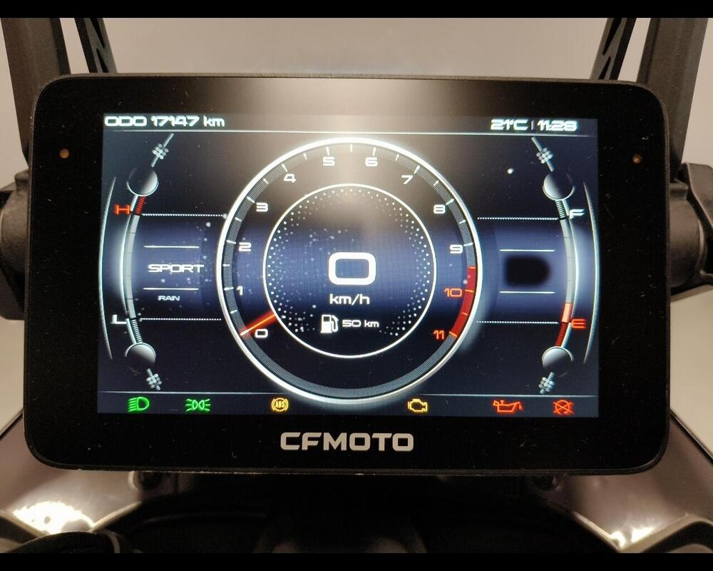 CFMOTO 800MT Touring (2022 - 26) (8)