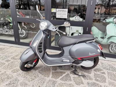 Vespa GTS 300 Super Sport Hpe (2021 - 22) usata