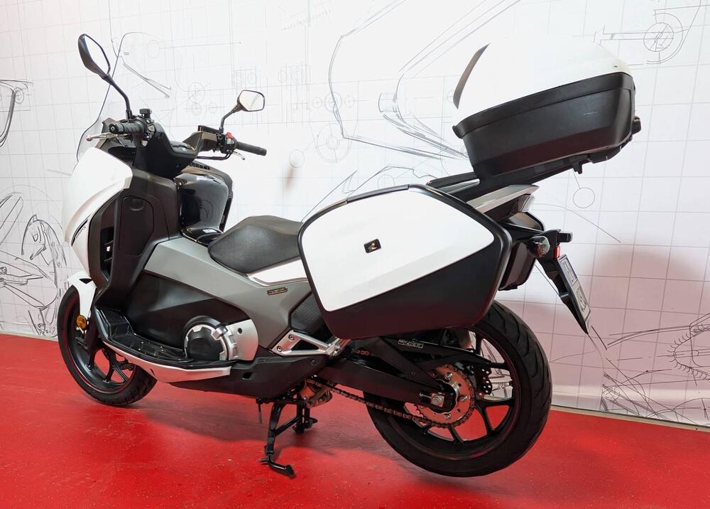 Honda Integra 750 DCT Sport (2018 - 20) (7)