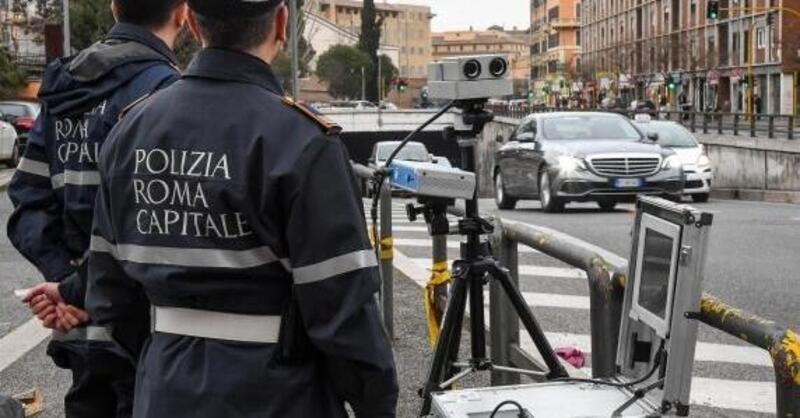 Record storico di multe a Roma: il Comune incassa oltre 225 milioni grazie a Cerbero