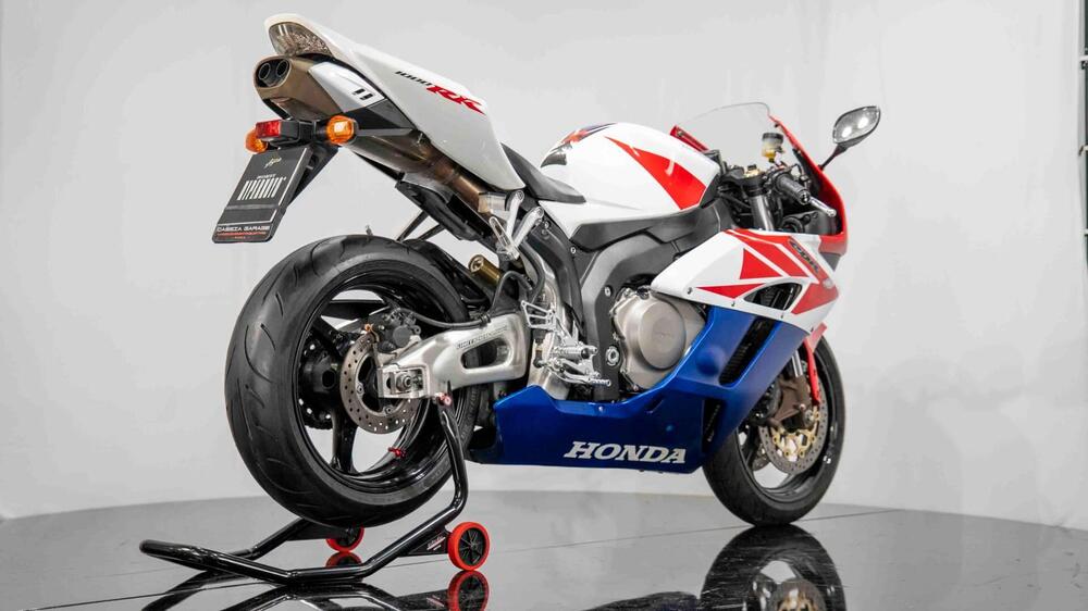 Honda CBR 1000 RR Fireblade (2004 - 05) (6)