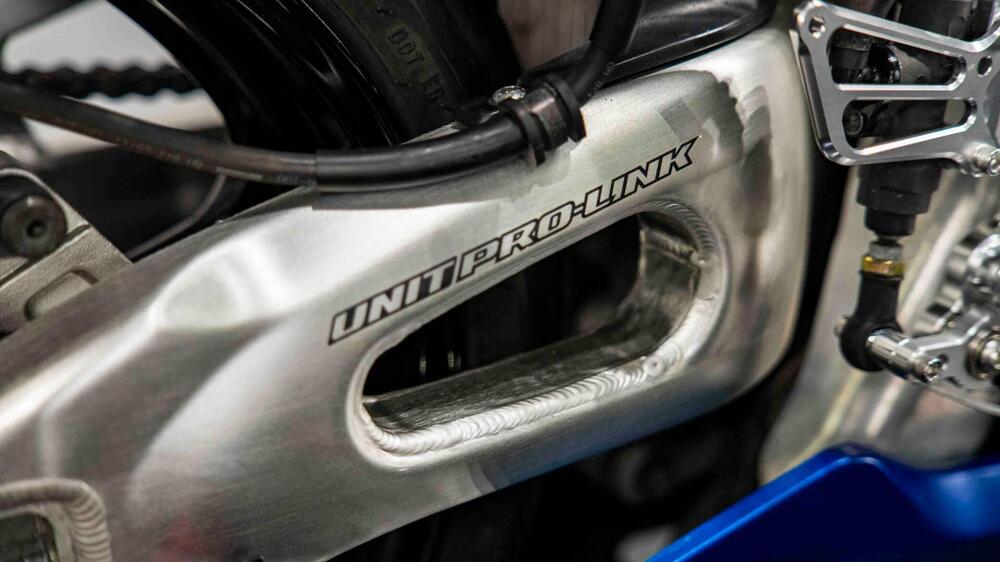 Honda CBR 1000 RR Fireblade (2004 - 05) (15)