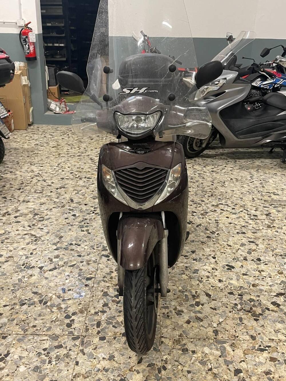 Honda SH 125 i (2005 - 08) (2)