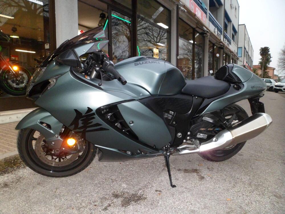 Suzuki GSX 1300 R Hayabusa (2025) (4)