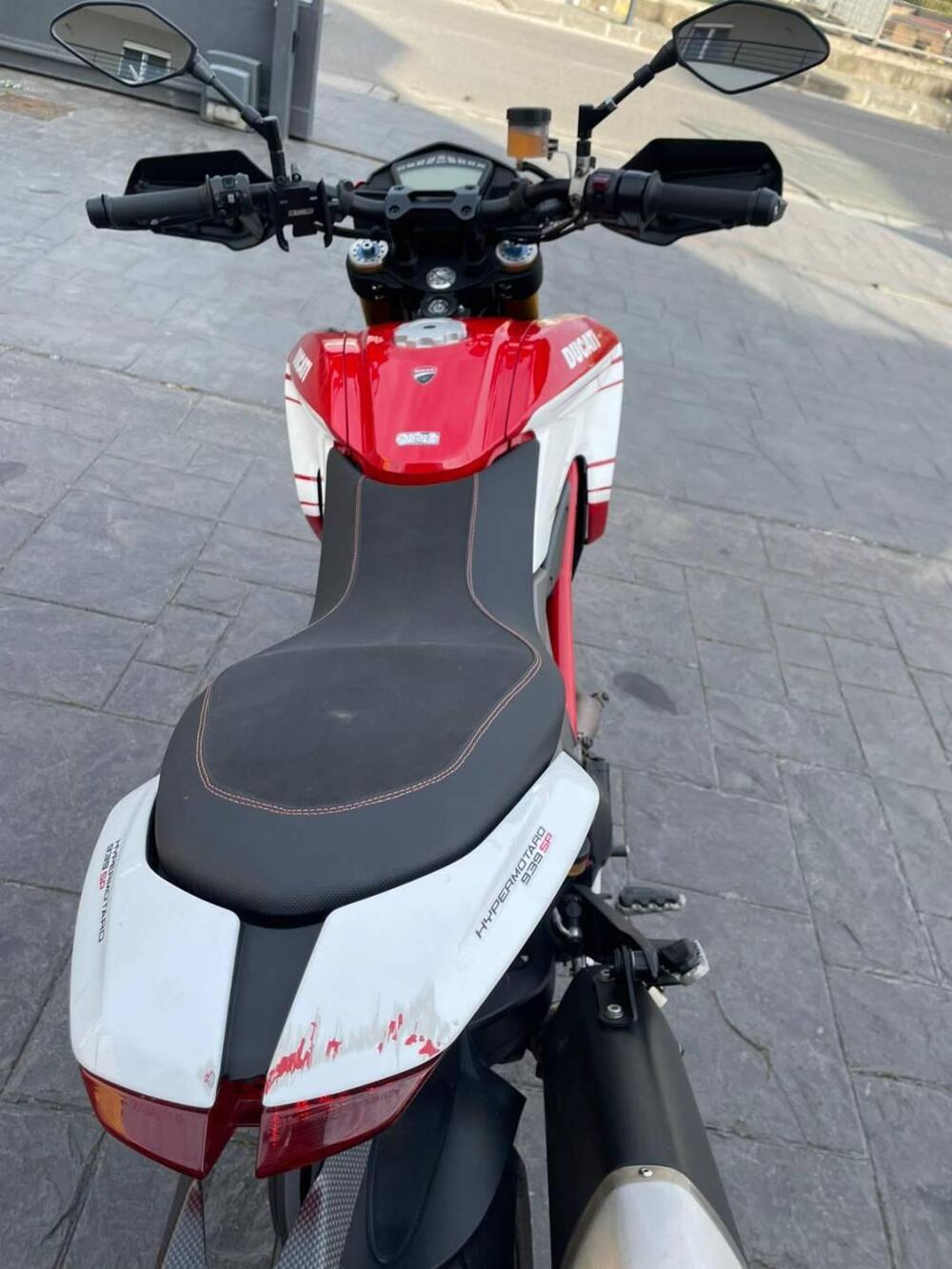 Ducati Hypermotard 939 (2016 - 18) (6)