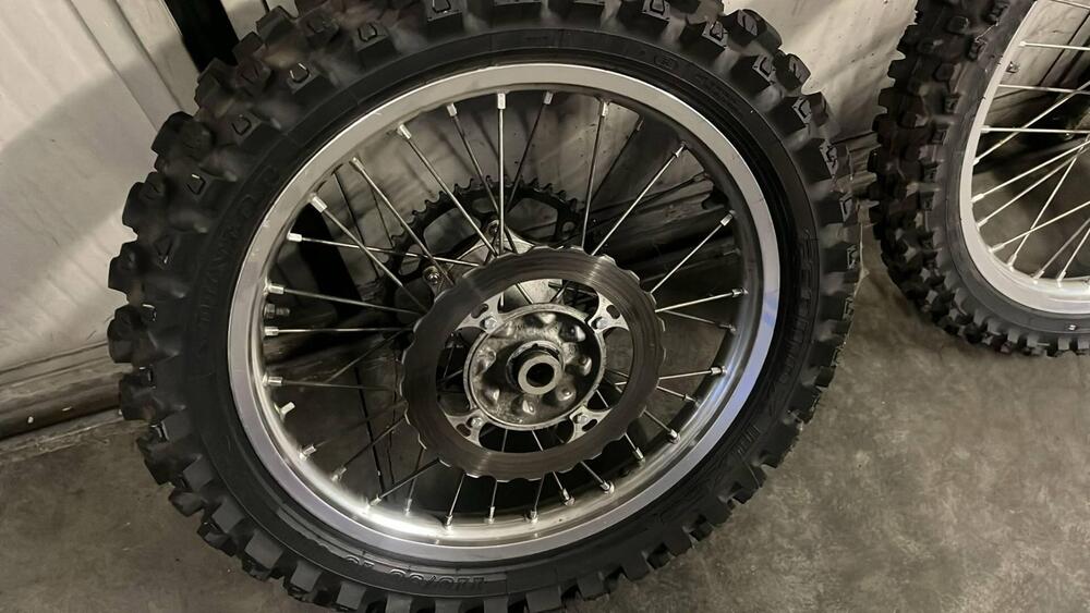 Ruote originali Honda CRF (3)