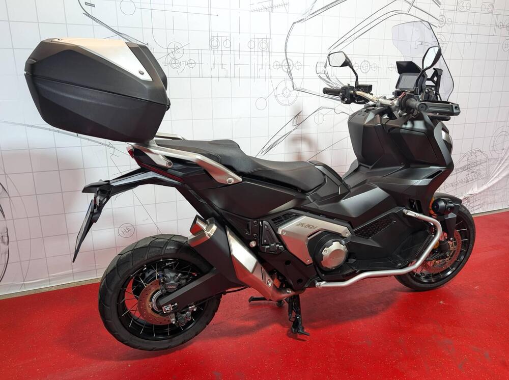 Honda X-ADV 750 DCT Adventure (2021 - 24) (3)