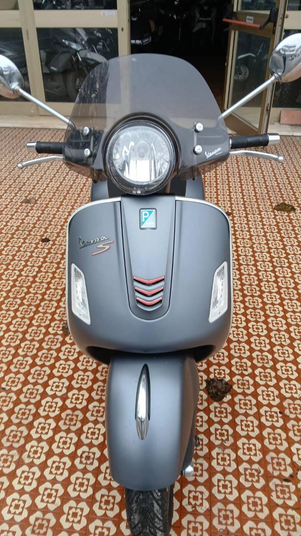Vespa GTS 300 Super (2017 - 18)
