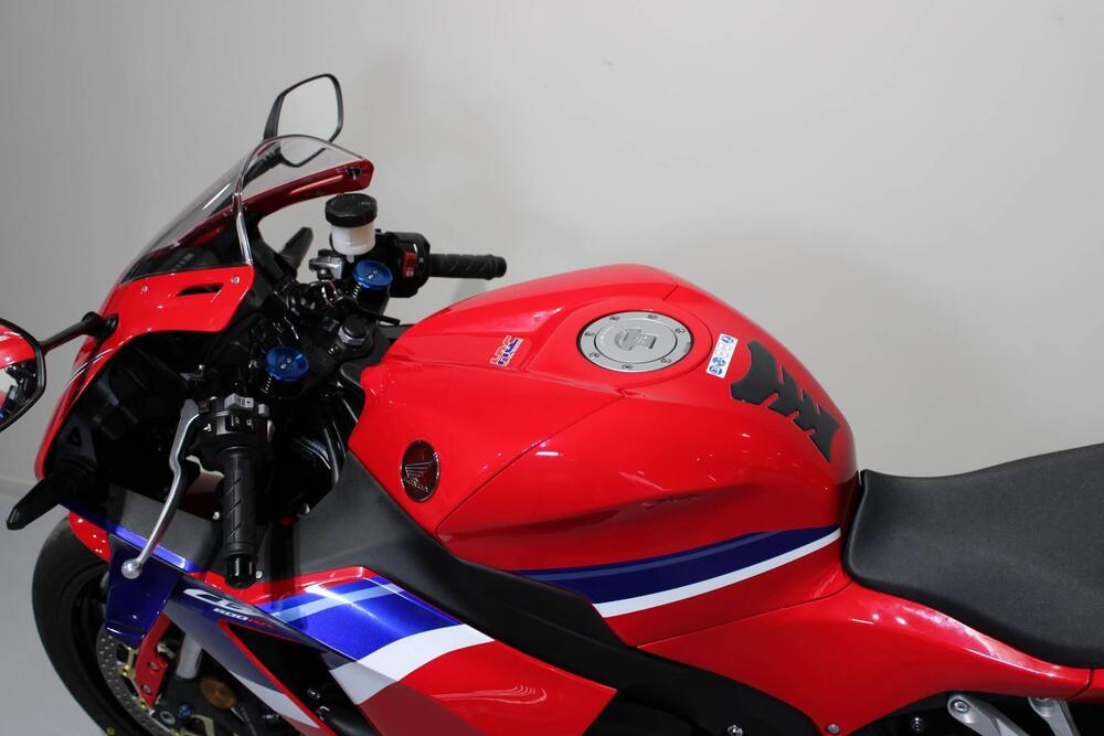 Honda CBR 600 RR (2024 - 25) (5)