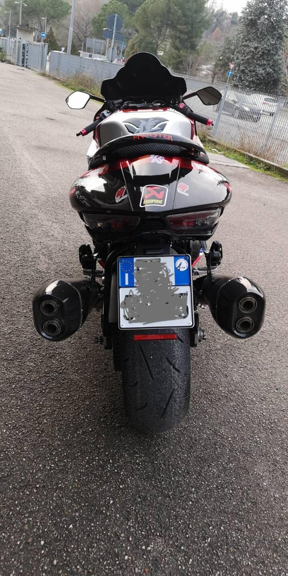 Suzuki GSX 1300 R Hayabusa (2021 - 24) (10)