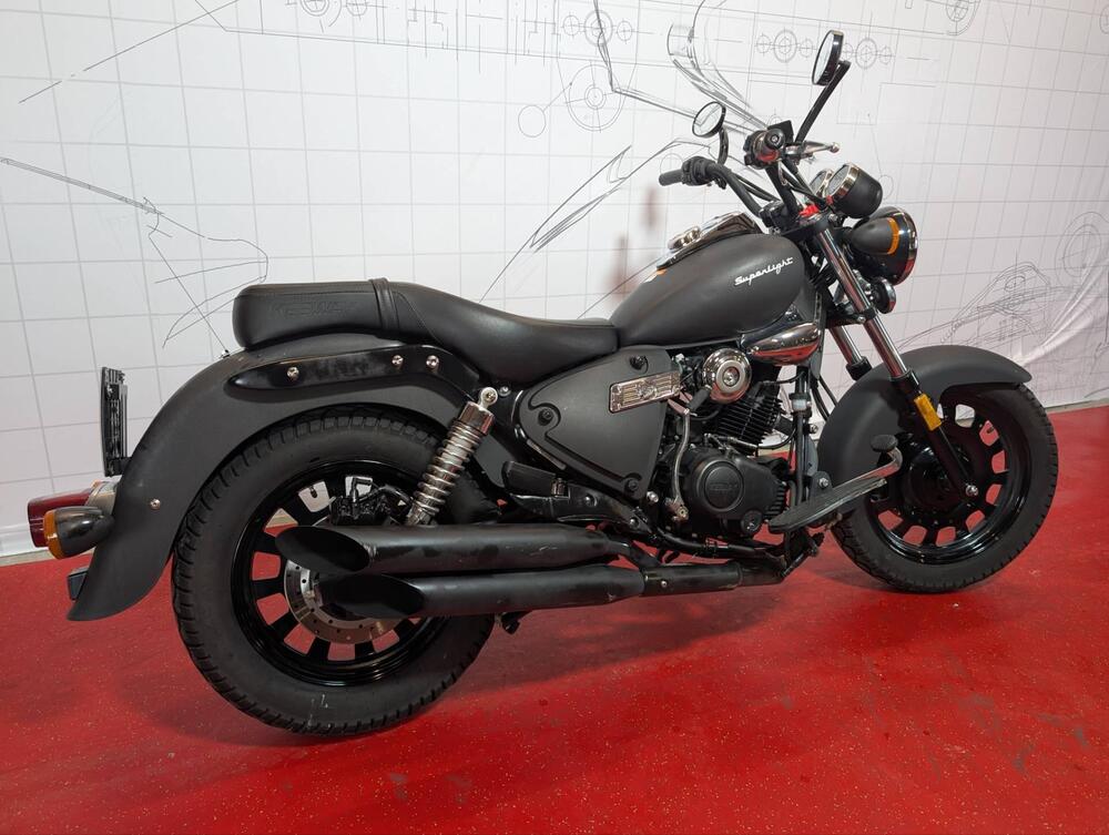 Keeway Motor Superlight 125 (2021 - 25) (3)