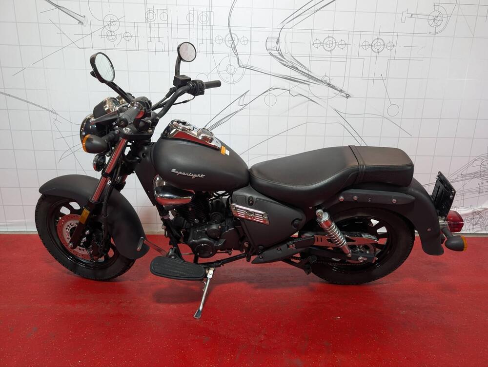 Keeway Motor Superlight 125 (2021 - 25) (7)